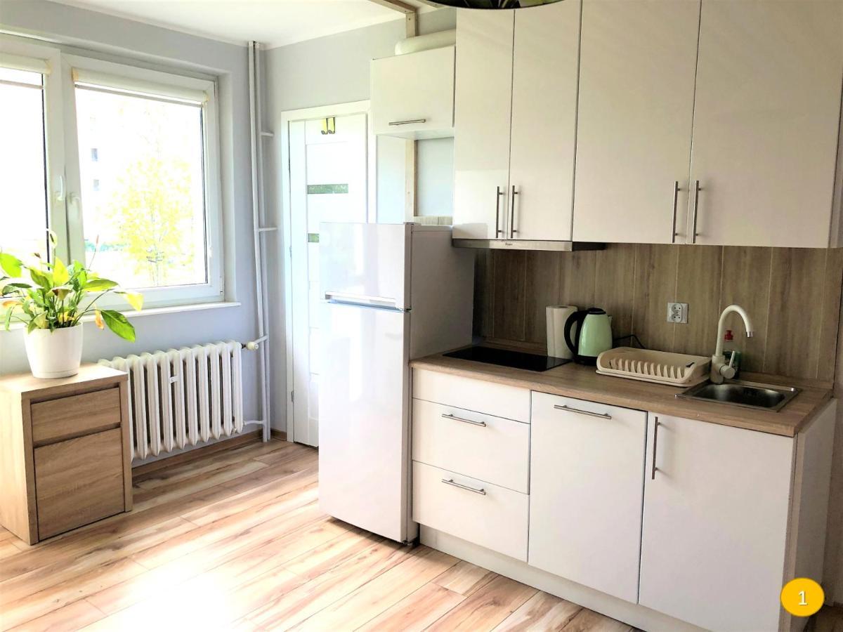 Hello Apartments Broniewskiego Hawajski 400 M Do Plazy 格但斯克 外观 照片